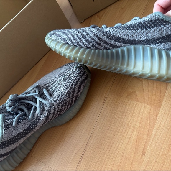 Yeezy boost 350 v2 beluga 2.0 - Picture 4 of 5